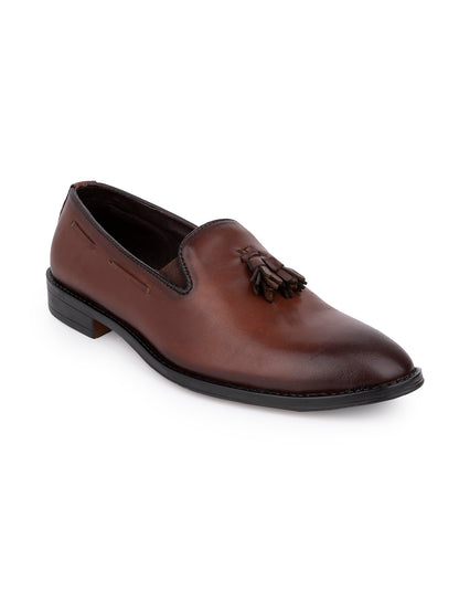 Men Brown Solid Loafer