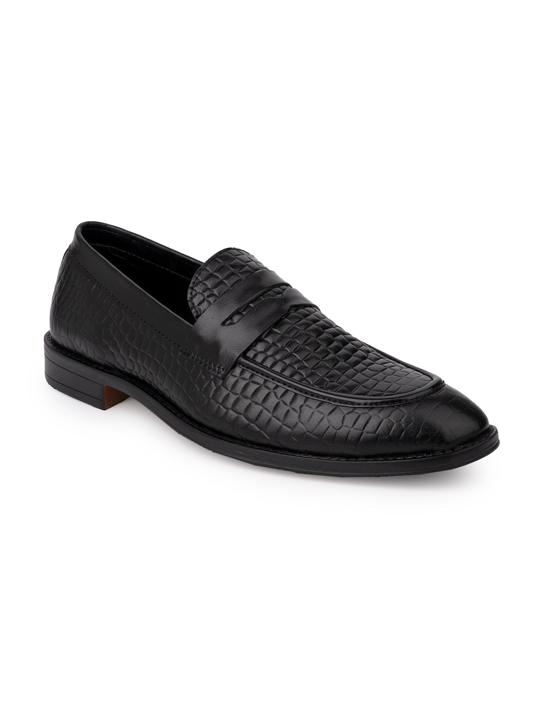 Men Black Textured Loafers