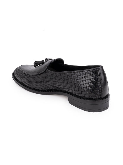 Men Black Solid Loafer