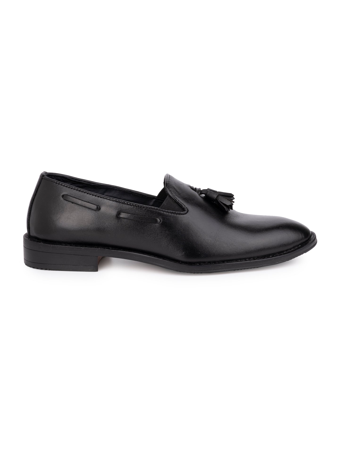 Men Black Solid Loafer