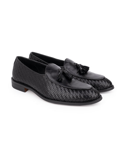 Men Black Solid Loafer