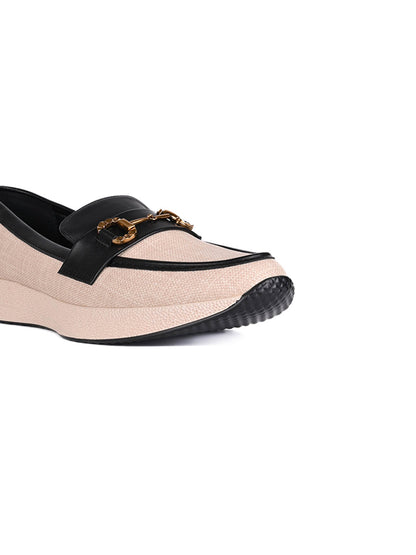 Women Black & Beige Colourblocked Loafers