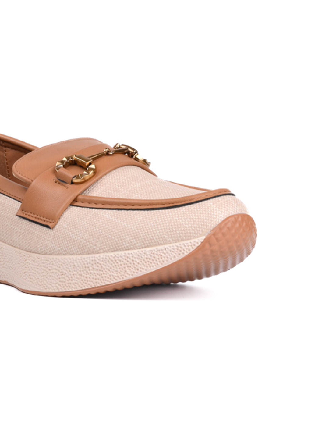 Women Camel & Beige Colourblocked Loafers