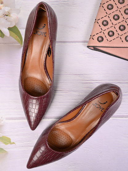 Women, Women Footwear, Maroon Pumps