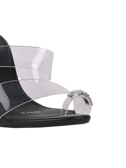 Women Black Solid Sandals