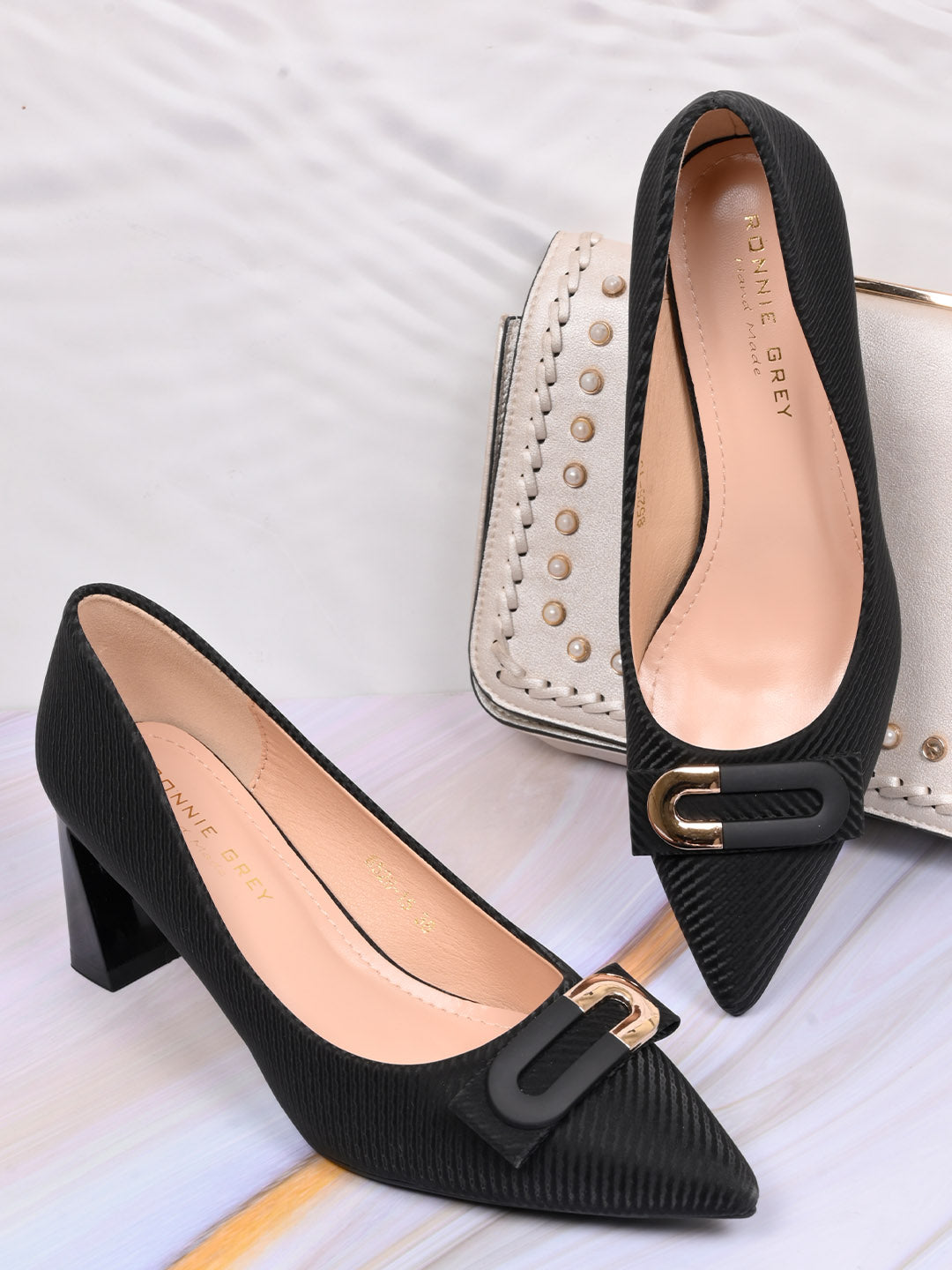 Women, Women Footwear, Black Pumps