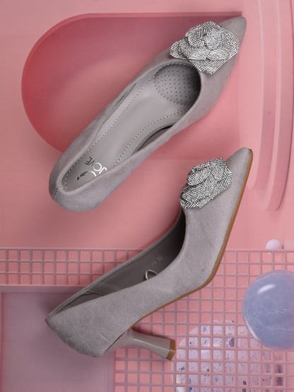 Women, Women Footwear, Grey Pumps