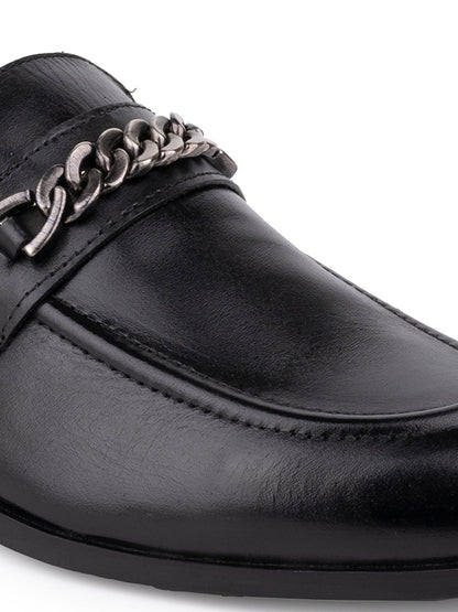 Men BLACK Solid Loafers