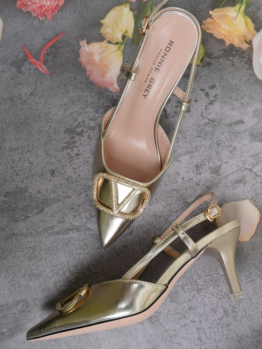 Women, Women Footwear, Gold Pumps