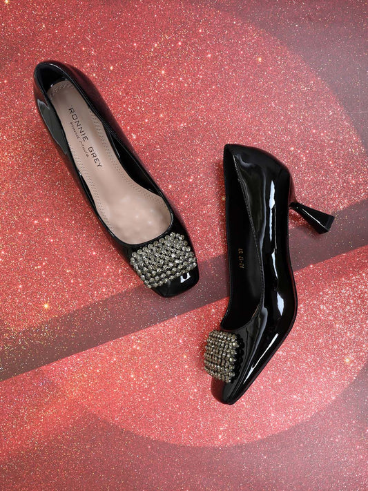 Women, Women Footwear, Black Pumps