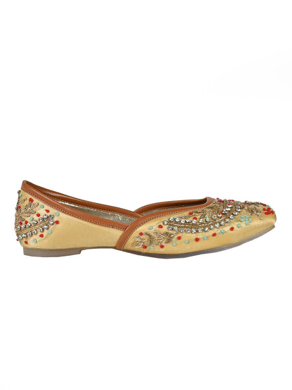 Women, Women Footwear, Golden Mojaris