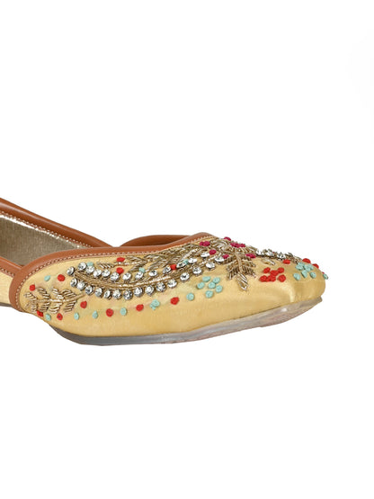 Women, Women Footwear, Golden Mojaris