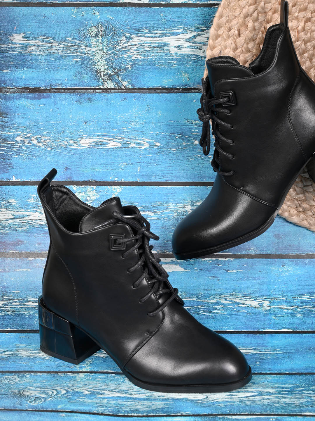 Women, Women Footwear, Black Boots