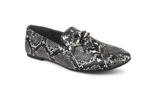 Women, Women Footwear, Black Loafers