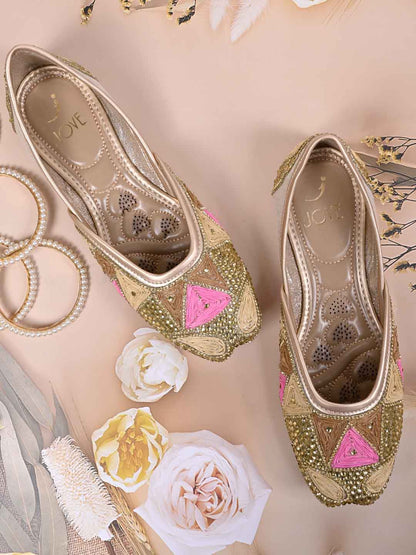 Women, Women Footwear, Golden Mojaris