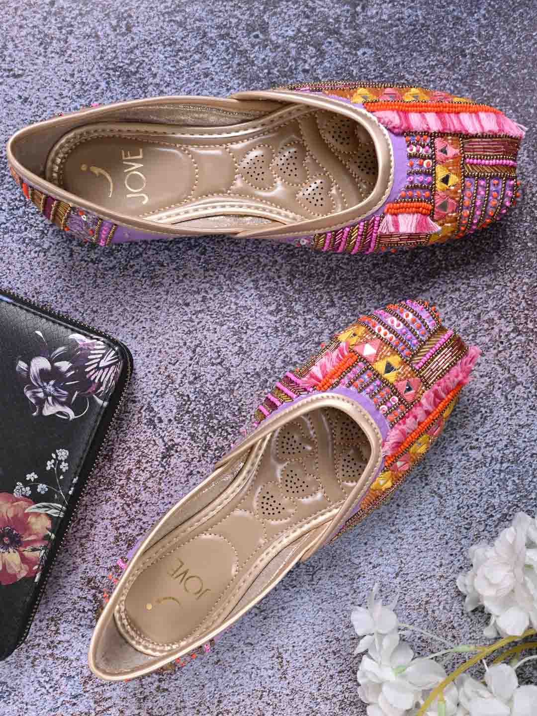 Women, Women Footwear, Purple Mojaris