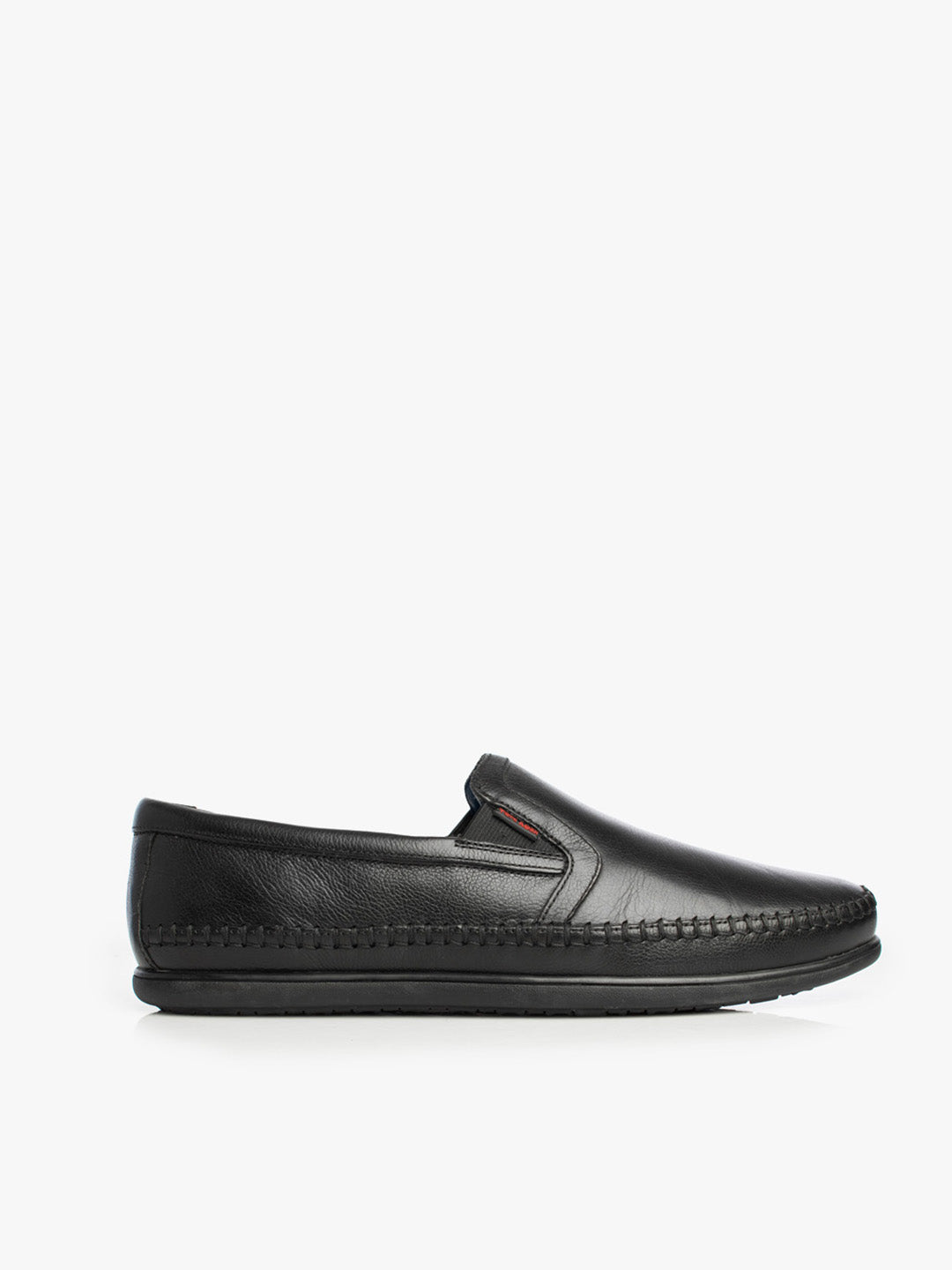 Men Black Solid Loafers