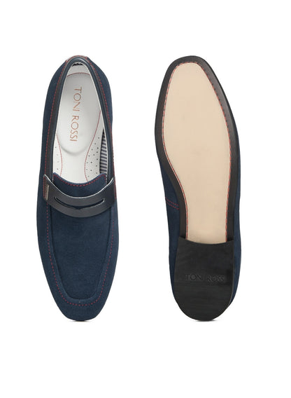 Men Blue Solid Loafers