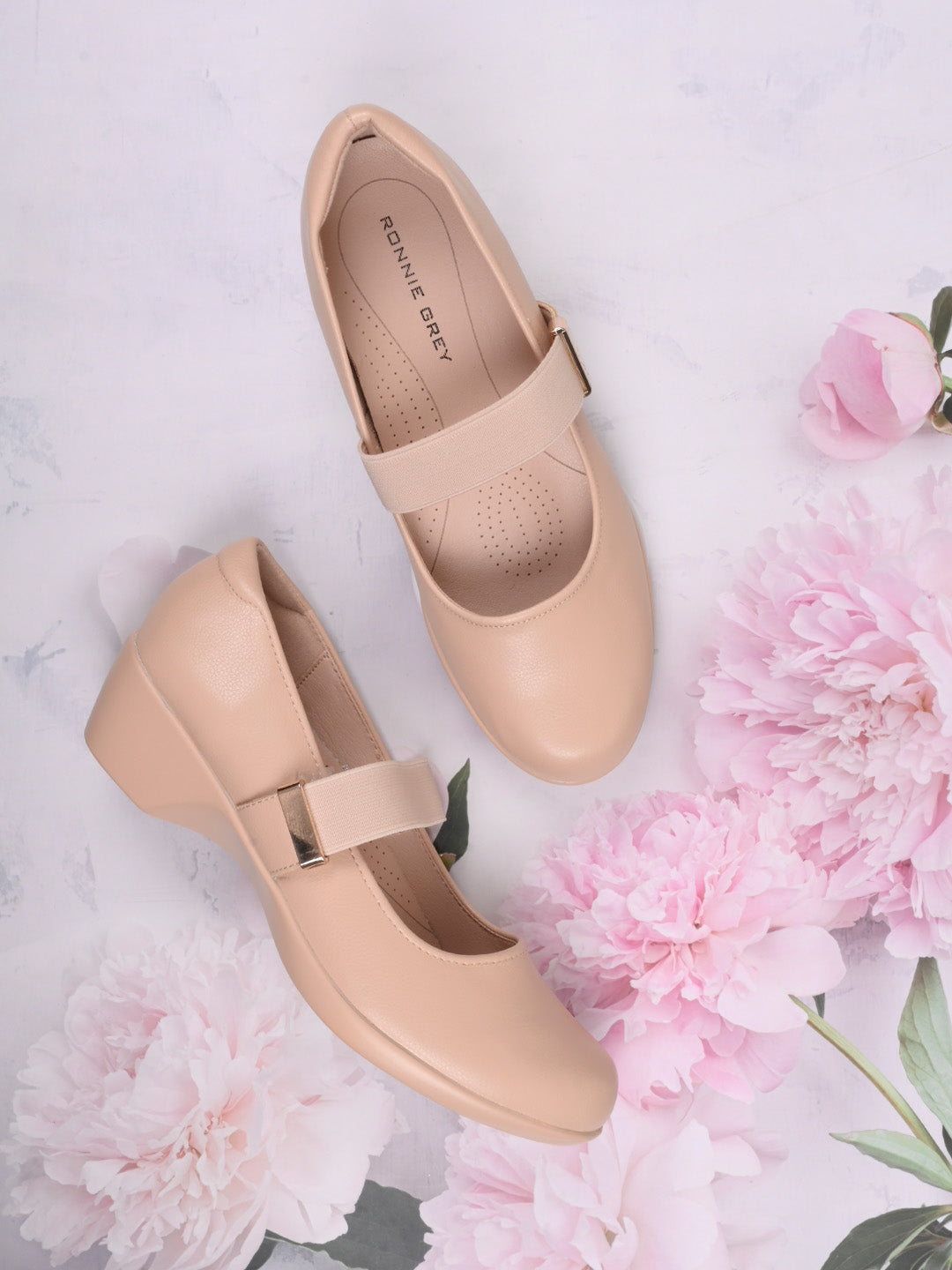 Women, Women Footwear, Beige Ballerinas