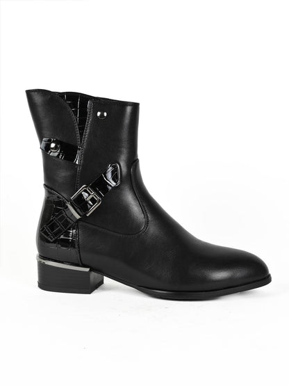 Women, Women Footwear, Black Boots