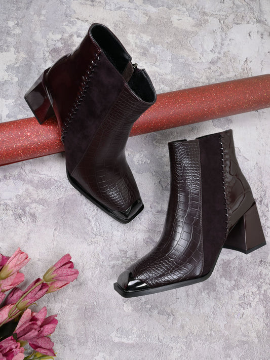 Women, Women Footwear, Maroon Boots