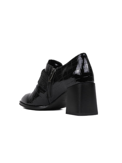 Women, Women Footwear, Black Loafers