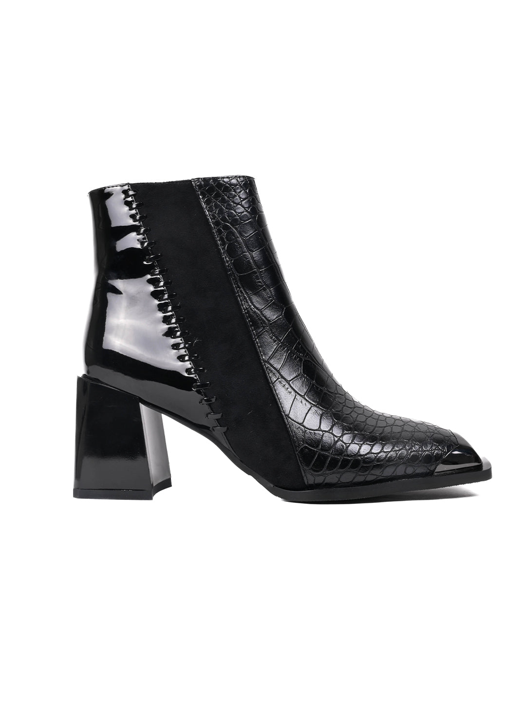 Women, Women Footwear, Black Boots