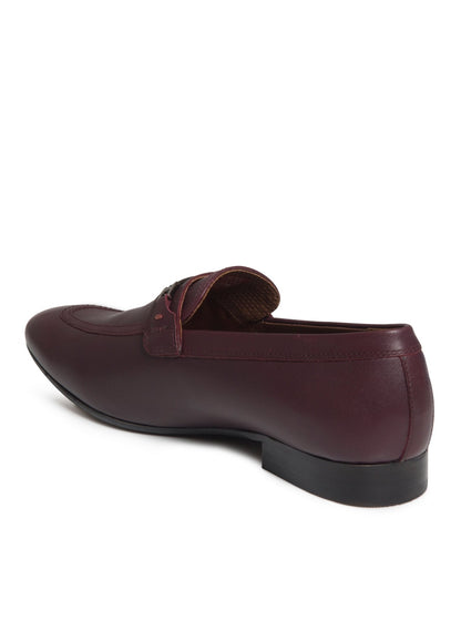 Men Burgundy Solid Formal Loafers