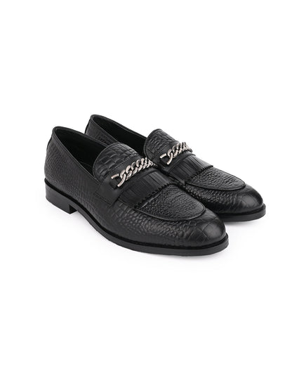 Men Black Textured Loafers