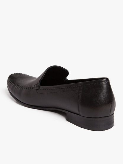 Men Black Solid Formal Loafers