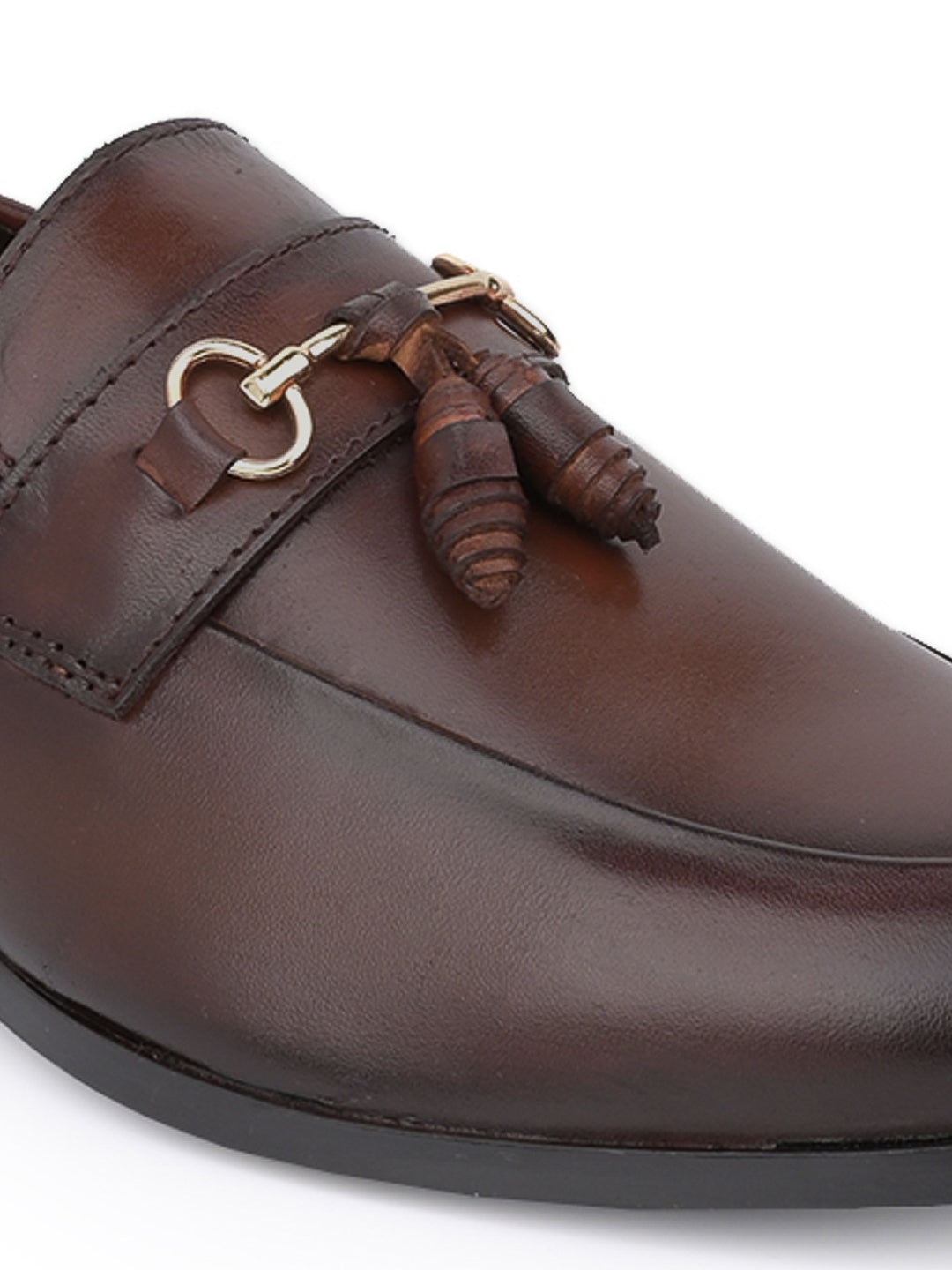 Men Brown Solid Loafer