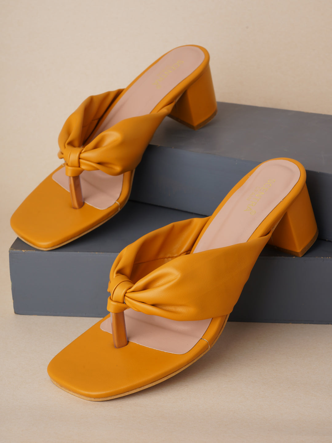 Buy Mochi Women Yellow Casual Sandals Online | SKU: 41-73-33-36 – Mochi  Shoes