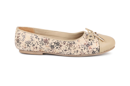 Footwear, Women Footwear, Beige,Moccasins