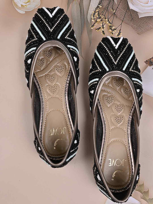 Women, Women Footwear, Black Mojaris