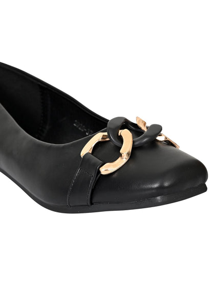 Women Footwear, Black Ballerinas