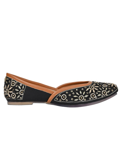 Footwear, Women Footwear, Black Mojaris