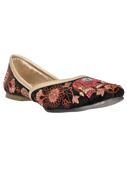 Footwear, Women Footwear, Black Mojaris